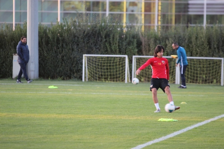 Kayserispor, Kasımpaşa Maçına Hız Kesmeden Hazırlanıyor