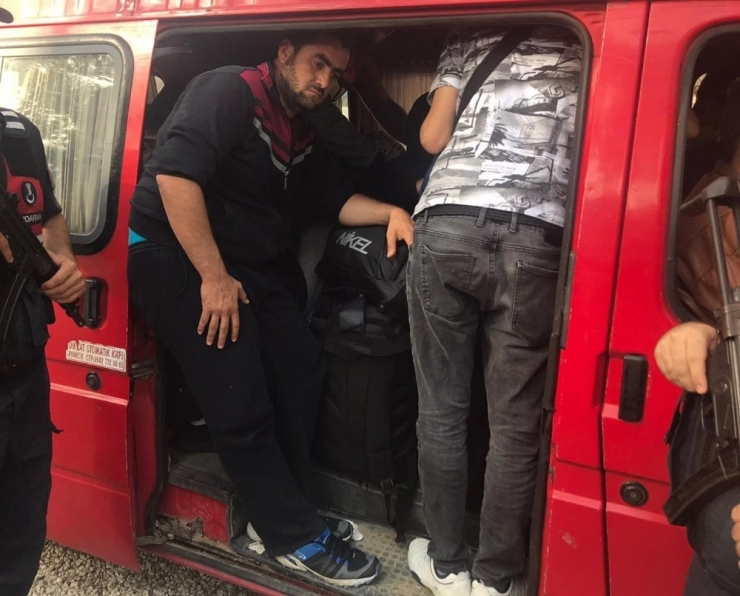 Marmaris’te Düzensiz Göçmen Operasyonu