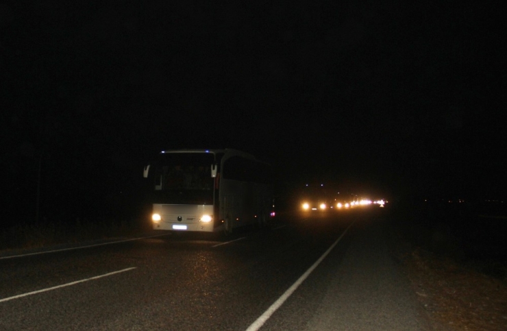 Sınıra Suriye Milli Ordu Askeri İle Silahla Donatılmış Arazi Aracı Gönderildi