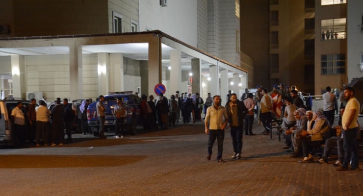 Otomobil İle Traktör Çarpıştı: 1 Ölü, 1 Yaralı