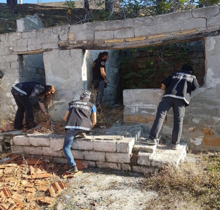 Balıkesir Polisi Uyuşturucu Tacirlerine Göz Açtırmıyor