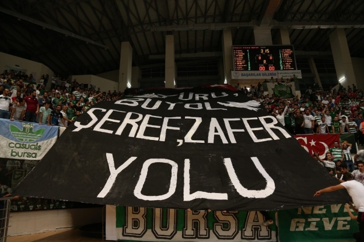 Bursaspor Taraftarından Mehmetçiğe Destek