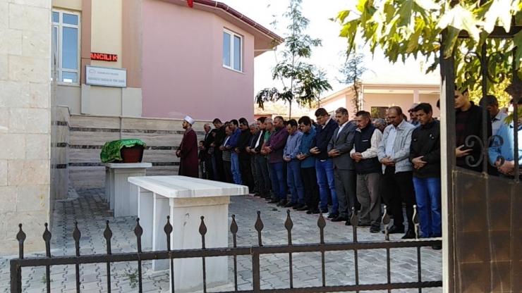 Üzerine Televizyon Düşen Çocuk Öldü