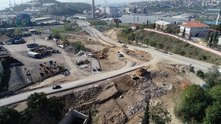 Eynerce Kavşağı’ndaki 270 Metrelik Menfez Tamamlanıyor