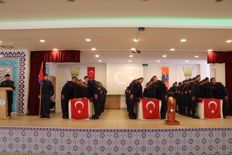 Aslanapa’da Yemin Töreni