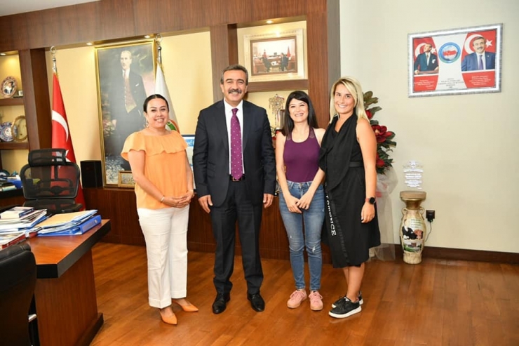 Çetin: "Hayvanseverlerle İşbirliği İçindeyiz"