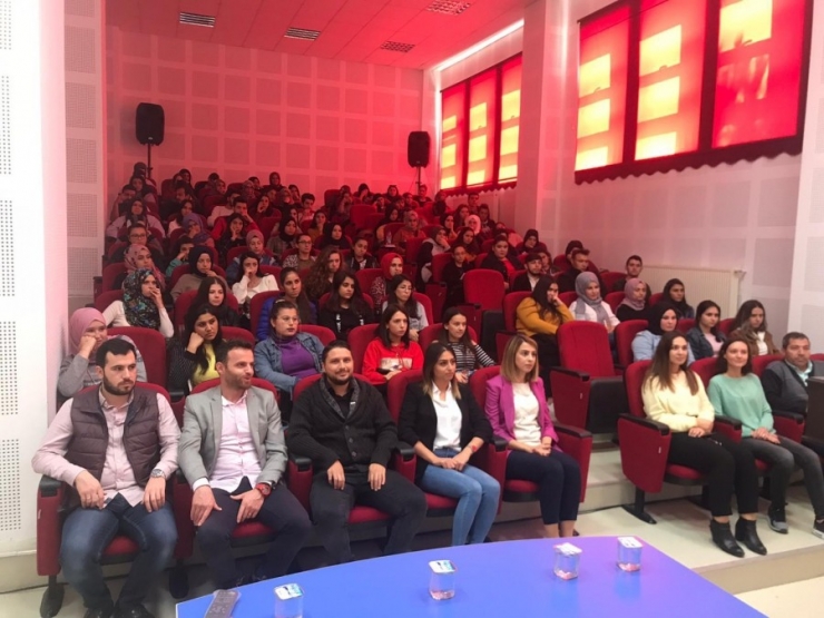 Emet Meslek Yüksekokulu’nda Uyuşturucu Ve Uyarıcı Madde Konulu Konferans