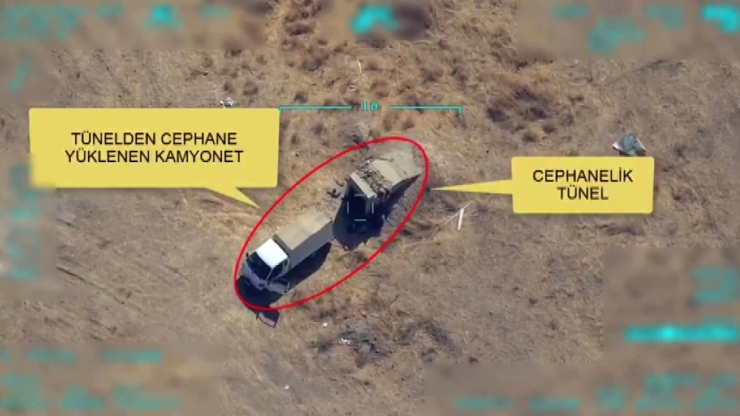 Msb: "Havan Atışlarıyla Sivil Yerleşim Yerlerimizi Hedef Alan Bebek Katili Pkk/pyd-ypg’li Teröristler, Yeni Katliamlar İçin Mühimmat İkmali Yaparken İha’larımızca Tespit Edilerek Hava Kuvvetlerimiz Tarafından İmha Edildi."