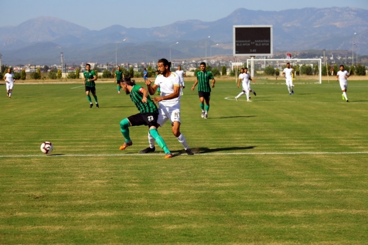 Manavgat Belediyespor Şampiyonluk Mücadelesine Devam Ediyor