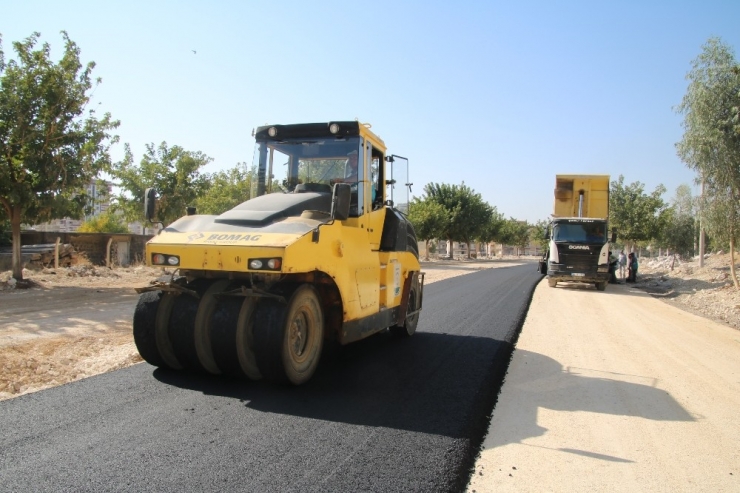 Standart Cadde Yeşiloğlu Bulvarı Asfaltlanıyor