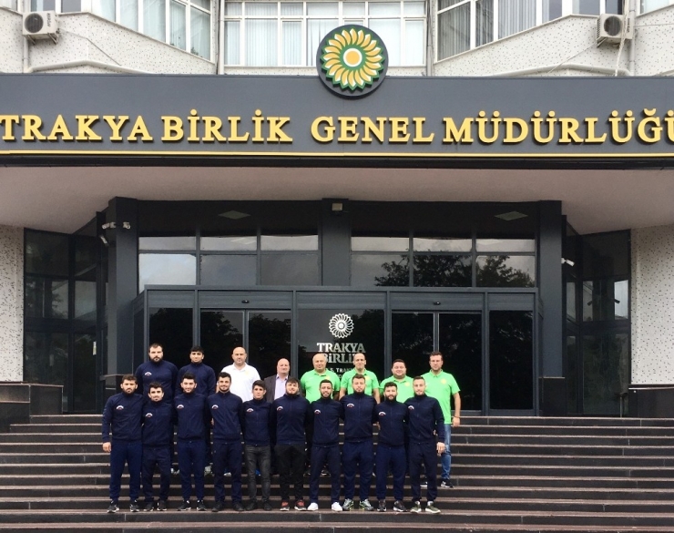 Trakya Birlik Spor Kulübü Minderde Doludizgin