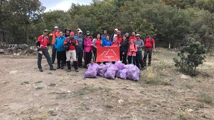 Temizlik İçin Tırmandılar