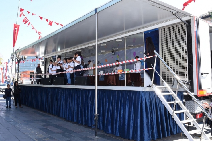 Bilim Ve Sanat Altındağ’da Çocukların Ayağına Gidiyor