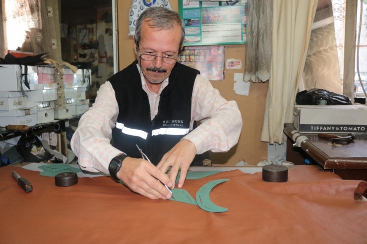 Son Ustalar Yıllara Meydan Okuyor