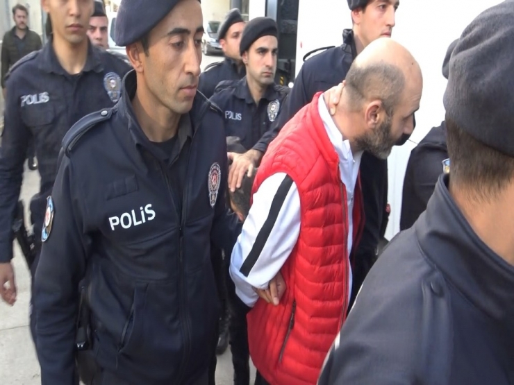 Uyuşturucu Operasyonunda Gözaltına Alınan 25 Kişi Adliyeye Sevk Edildi