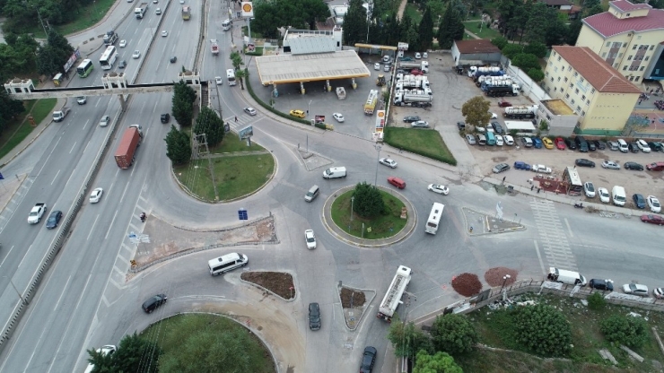 Çenesuyu Kavşağı’nda Trafik Güvenliği Arttırıldı