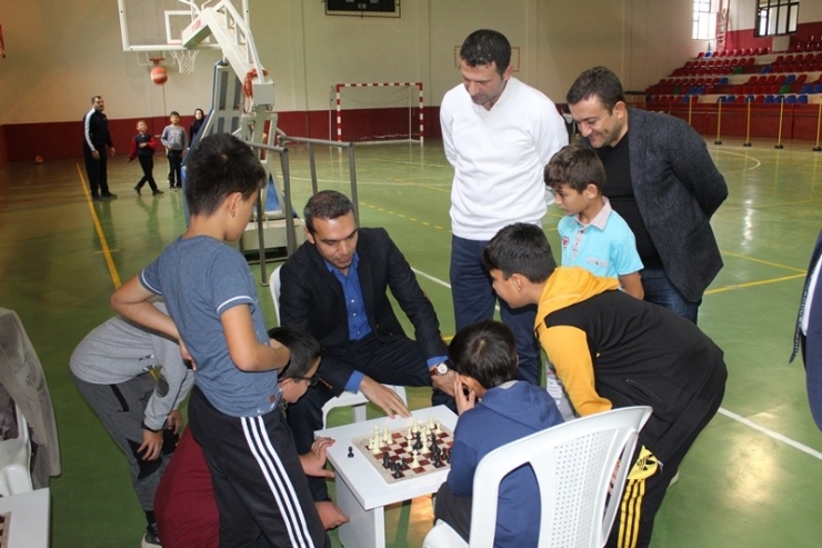 Emet’te Çeşitli Spor Etkinlikleri Düzenlendi