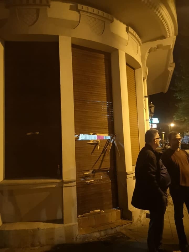 Terör Örgütü Yandaşları, Almanya’da Türk Dükkanlarına Saldırdı