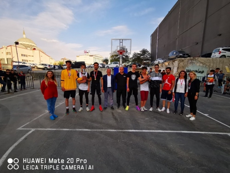 Van’da Spor Branşlarının Tanıtımı