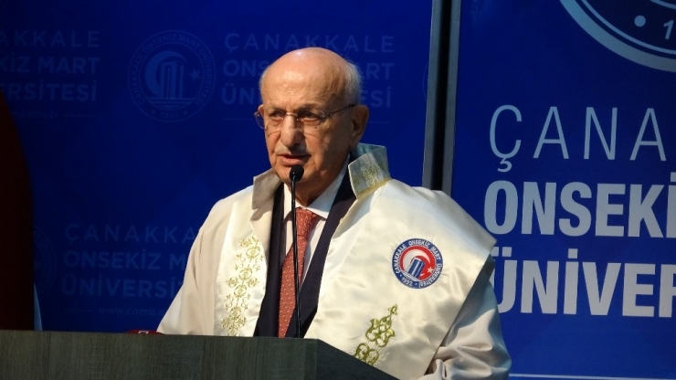 İsmail Kahraman’a Çomü’de Fahri Doktora Unvanı Verildi