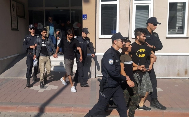 Ölümlü Afgan Kavgasının Zanlıları Adliyede