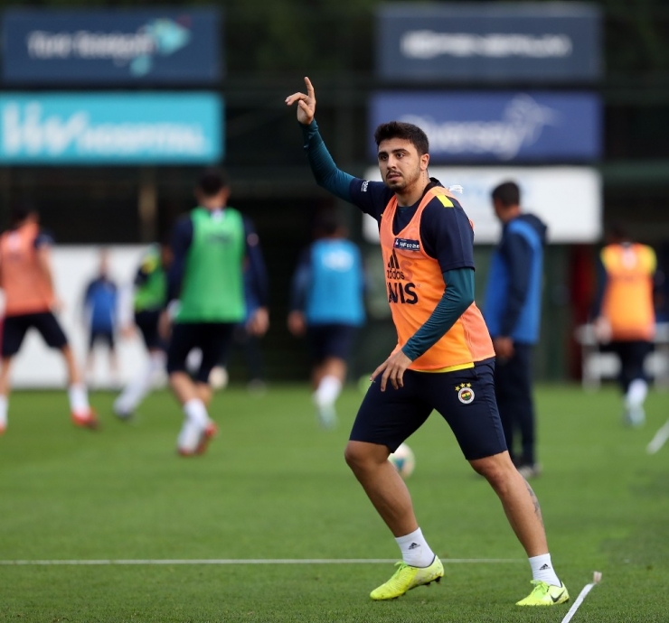 Altay Ve Harun Antrenmana Katılmadı