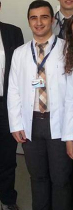 Asistan Doktora Jiletli Saldırı