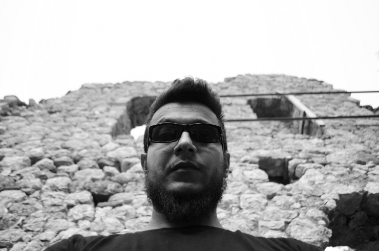 "Annem Kardeşimin Ölüm Sebebini Kalp Krizi Zannediyor"