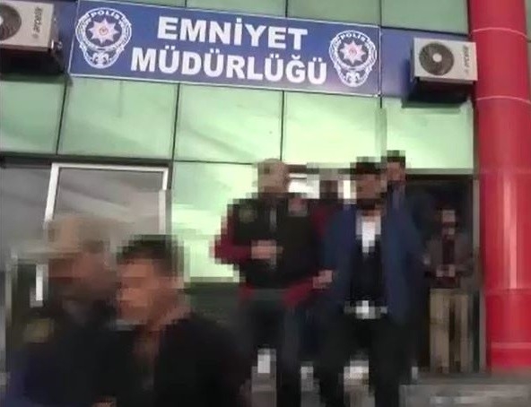 Dağa Götürülmek İstenen Çocukları Polis Kurtardı