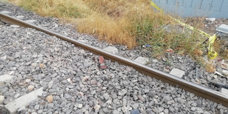 Tren Yayaya Çarptı