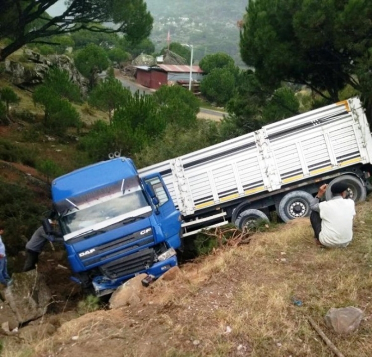 Aydın’da Yağış Kazaya Neden Oldu
