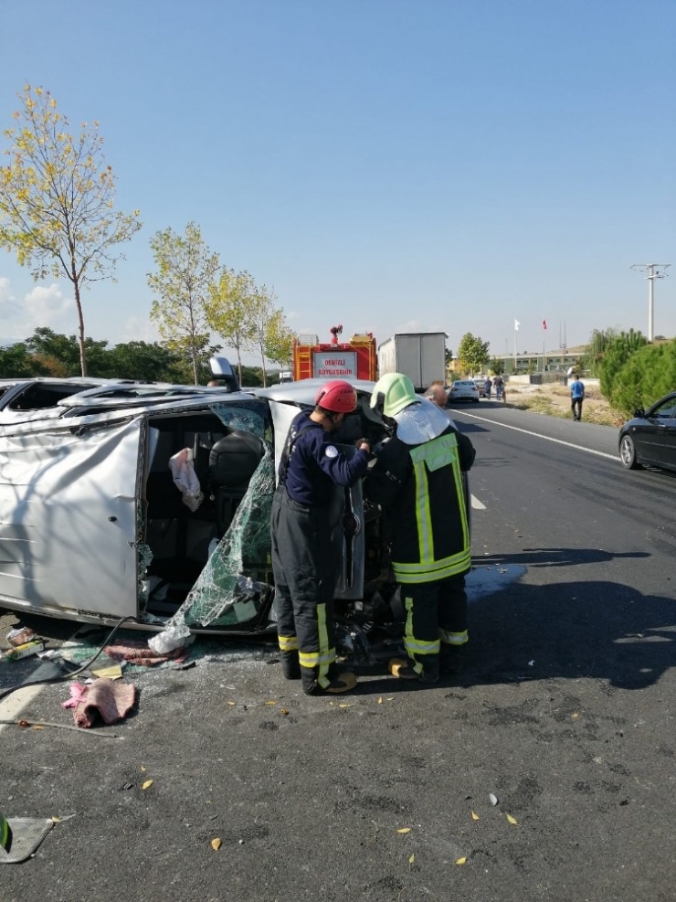 Denizli’de Trafik Kazası: 4 Yaralı
