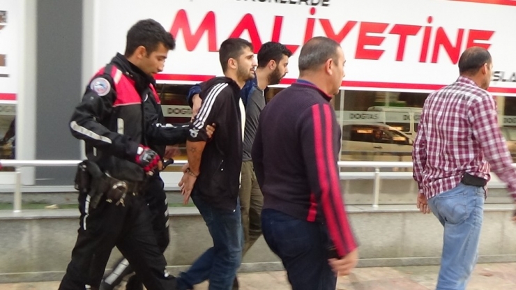 Polisten Kaçarken Ayakları Dolandı