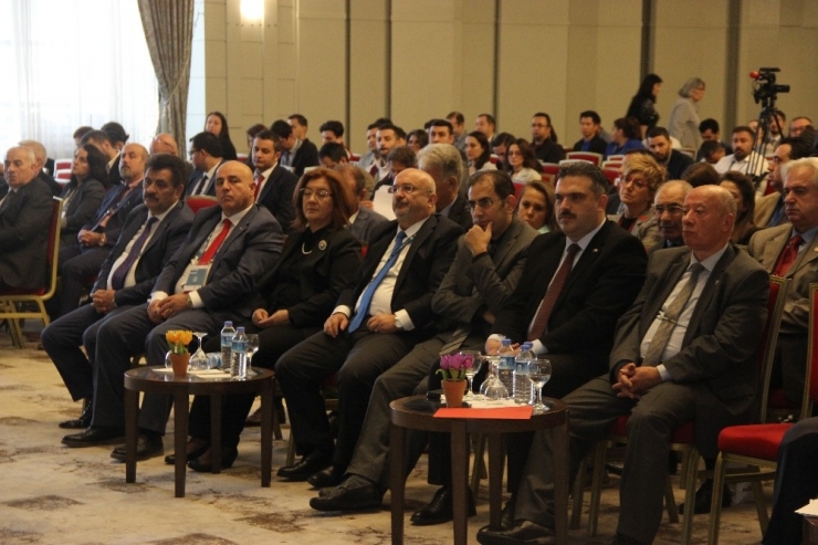 Turizmde 2023 Yılı Gelir Hedefi 65 Milyar Dolar