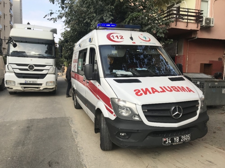 Emekli Subay Evinde Ölü Bulundu