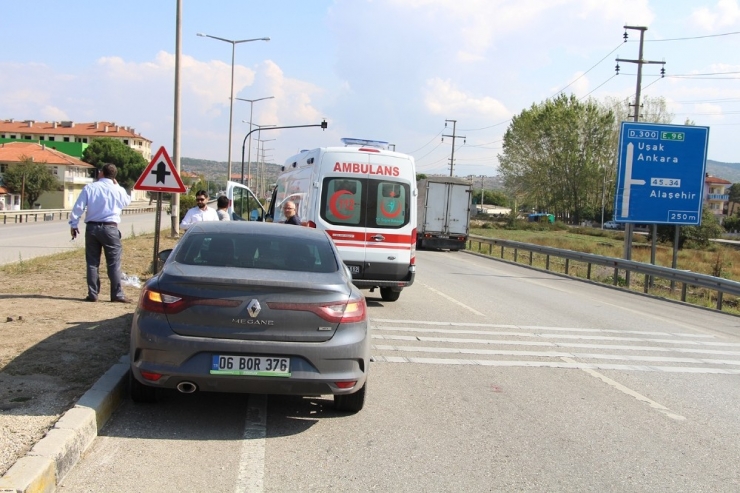 Karşıdan Karşıya Geçmek İsterken Canından Oluyordu