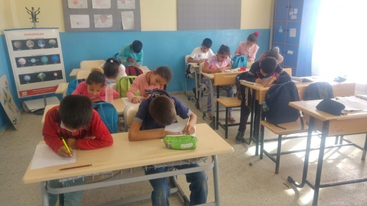 Mardinli Öğrencilerden Mehmetçiğe Mektup