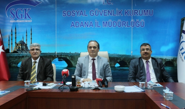 Emekli Maaşları E-devletten Bağlanacak