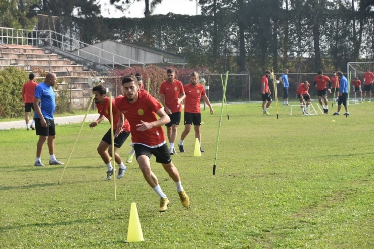 Aliağaspor Fk, Sökespor Maçının Hazırlıklarına Devam Ediyor