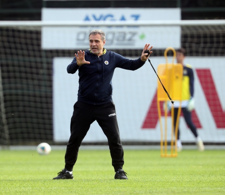 Fenerbahçe’de Denizlispor Hazırlıkları Sürüyor