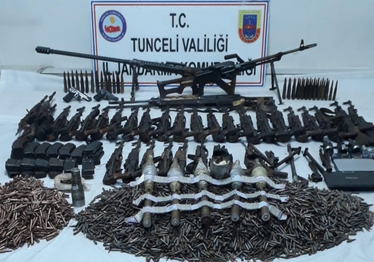 Tunceli’de 1 Haftada 10 Sığınak İmha Edildi, 71 Silah İle 22 Bin Mermi Ele Geçirildi