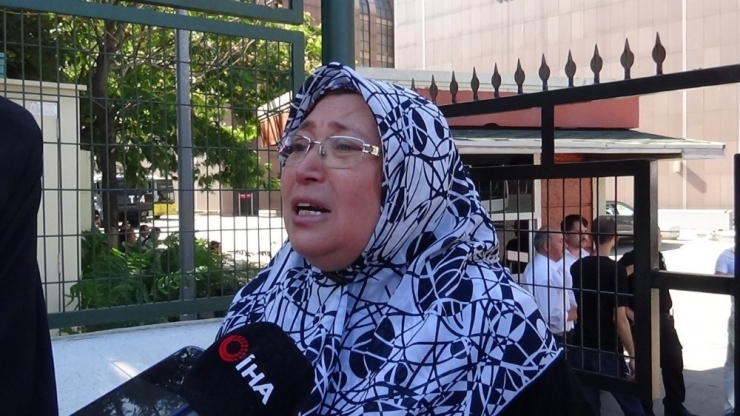 Eşini Sokak Ortasında Vuran Sanığın Davasında Karar