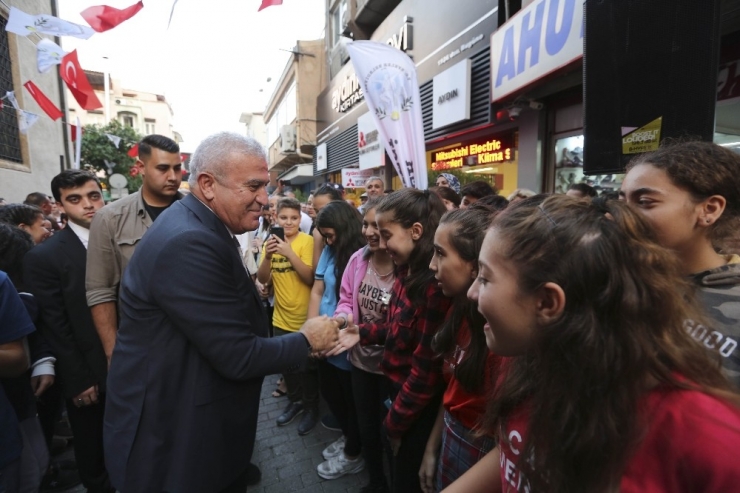 Efesem Öğrencileriyle Buluştu