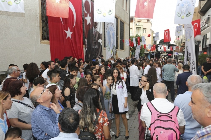 Efesem Öğrencileriyle Buluştu