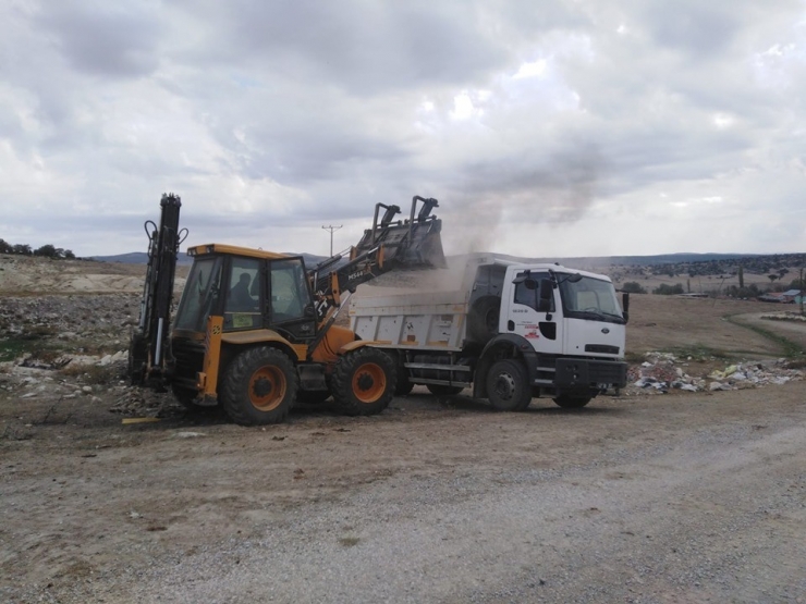 Köy Yolunda Geçiş İçin Çalışma Başlatıldı