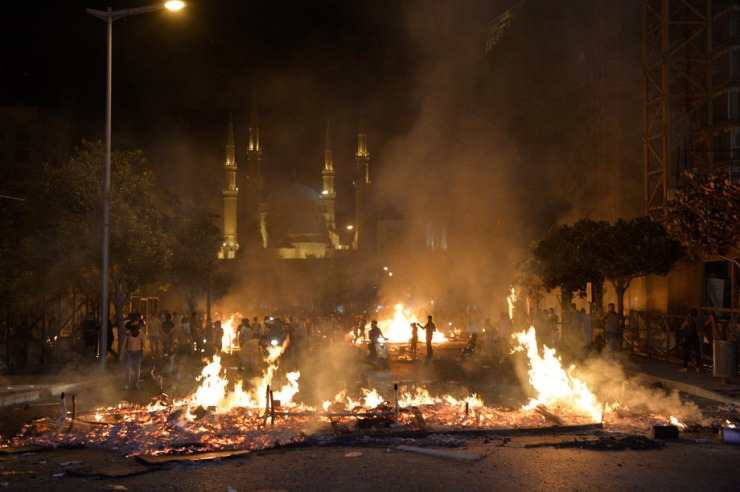 Lübnan’da Whatsapp Öfkesi Büyüyor