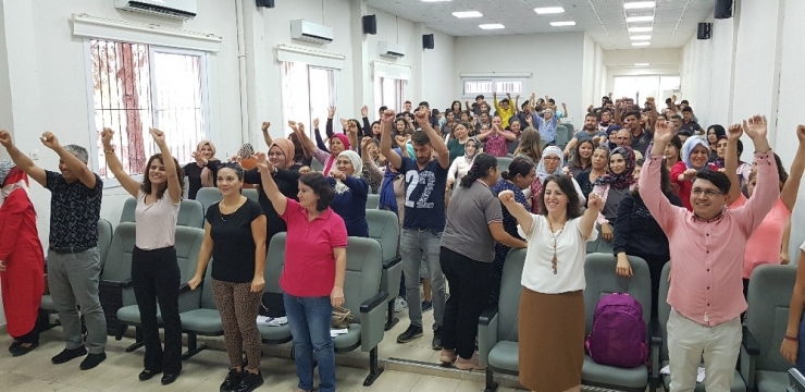 Erdemli’de Öğrenci Ve Velilere "Sağlıklı Yaşam" Semineri