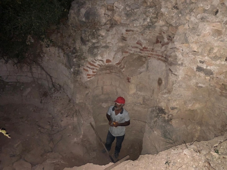 Sit Alanında Kaçak Kazı Yapan 6 Kişi Yakalandı