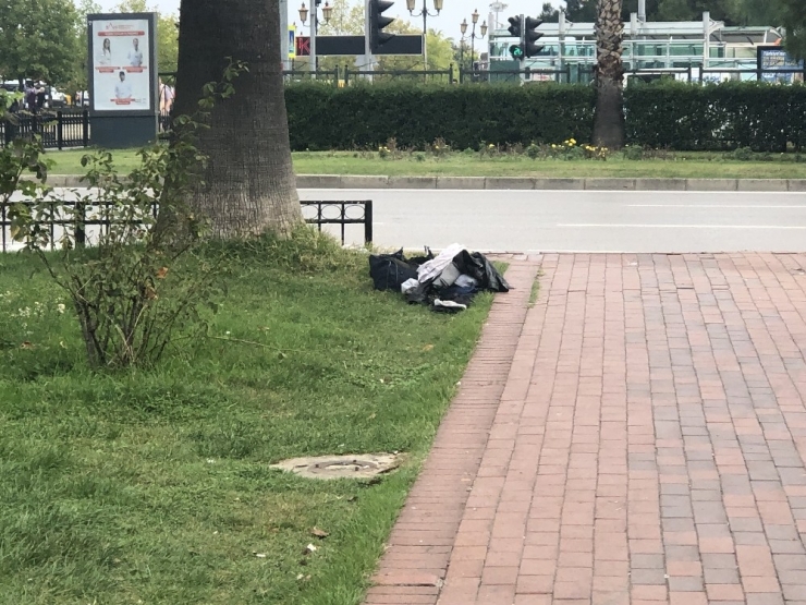 Samsun’da Şüpheli Çanta Paniği