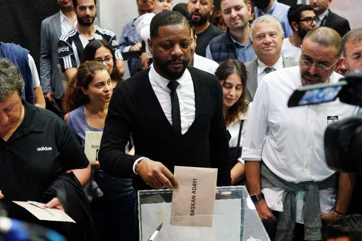 Pascal Nouma: “İlk Defa Bir Seçime Katılıyorum”